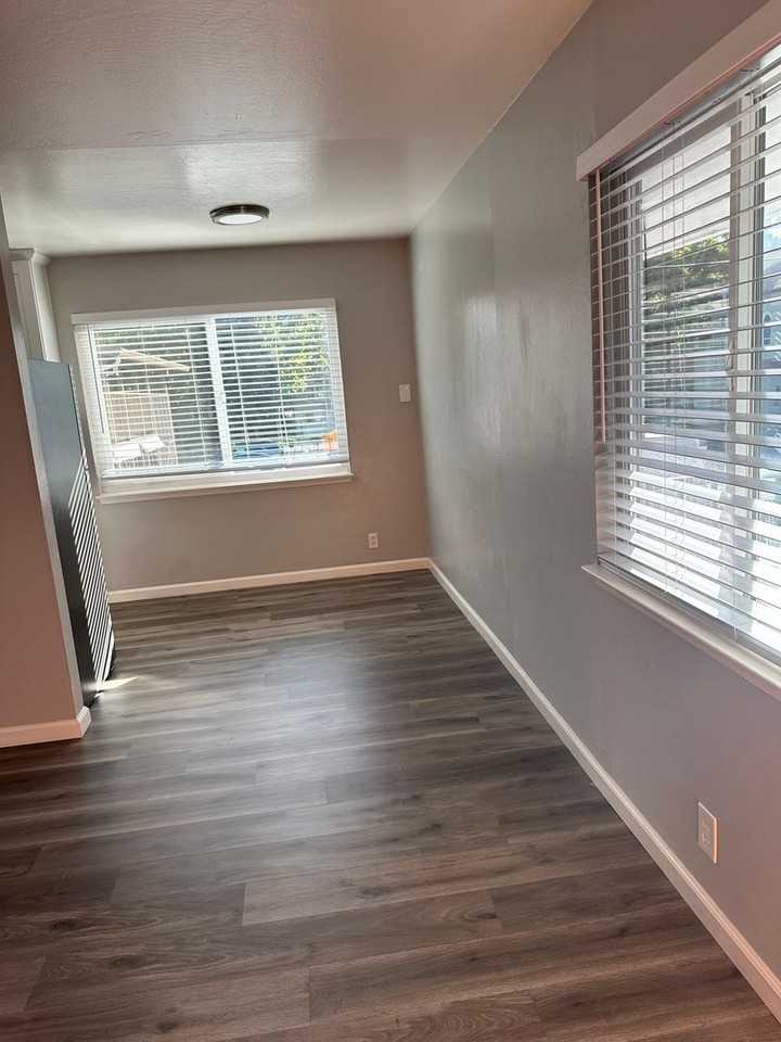 375&385&395 S 4th Street - 385-10 #385-10 - Photo 2 of 6