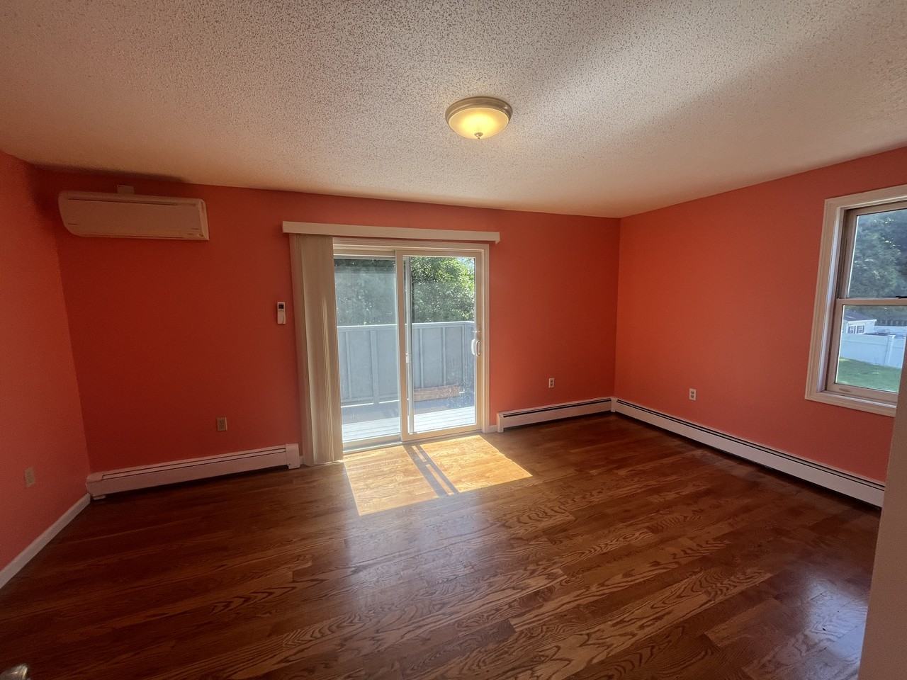 798 Canterbury St - Photo 7 of 15