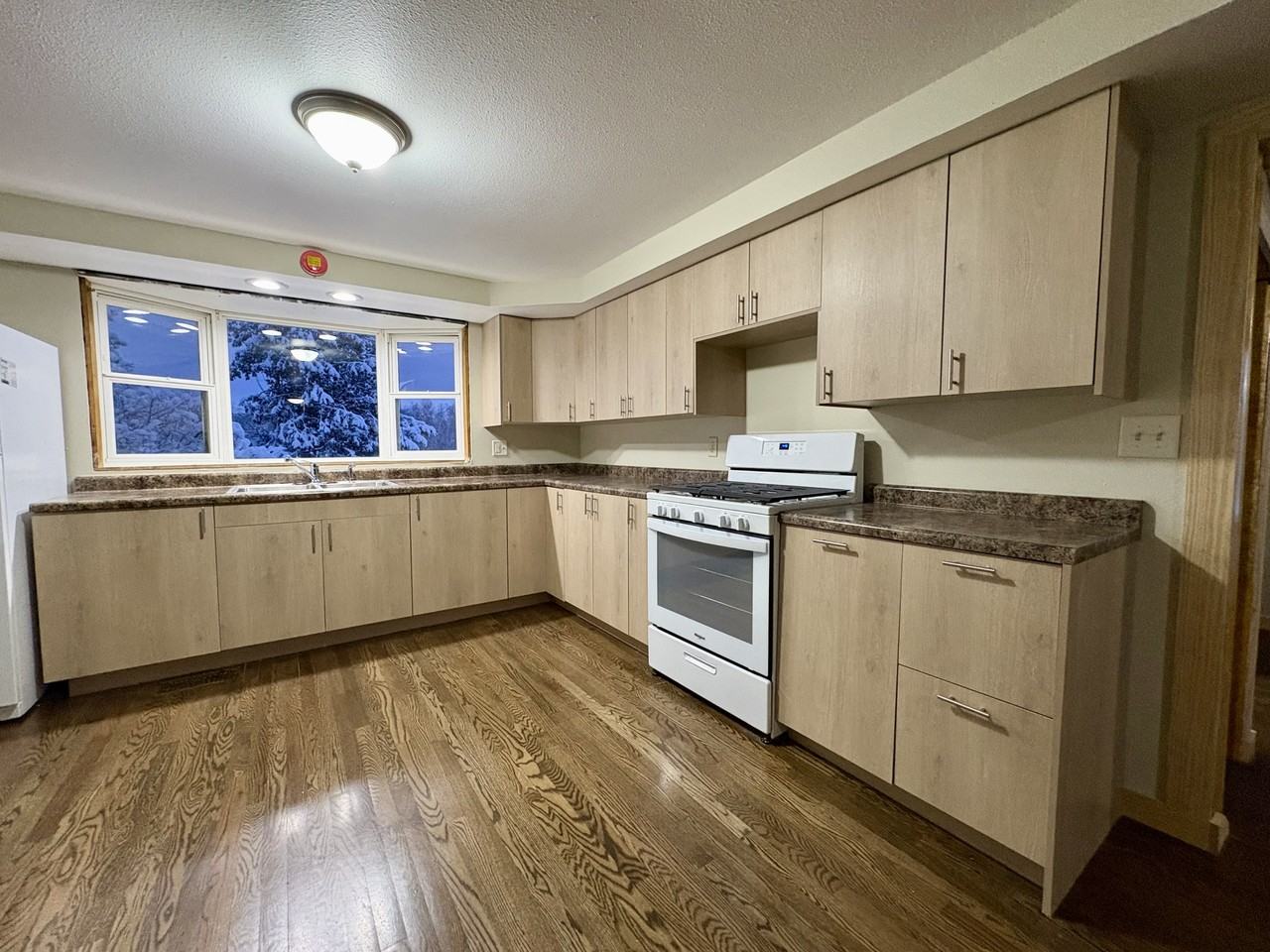 W7081 Perkinstown Ave - Photo 7 of 9
