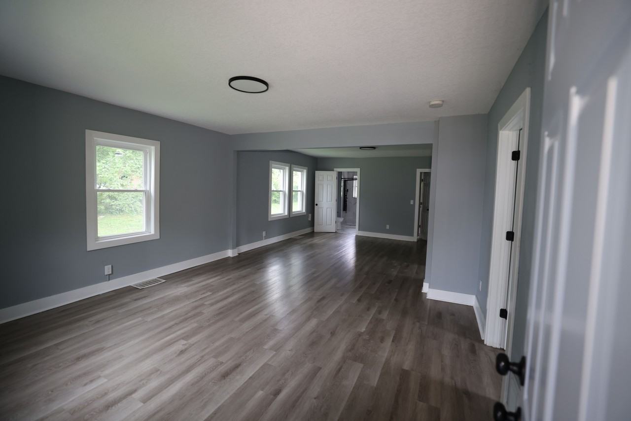 1962 Francis Ave - Photo 2 of 21