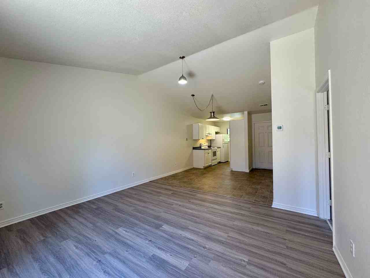 2217 S Buckley Rd #201 - Photo 4 of 19