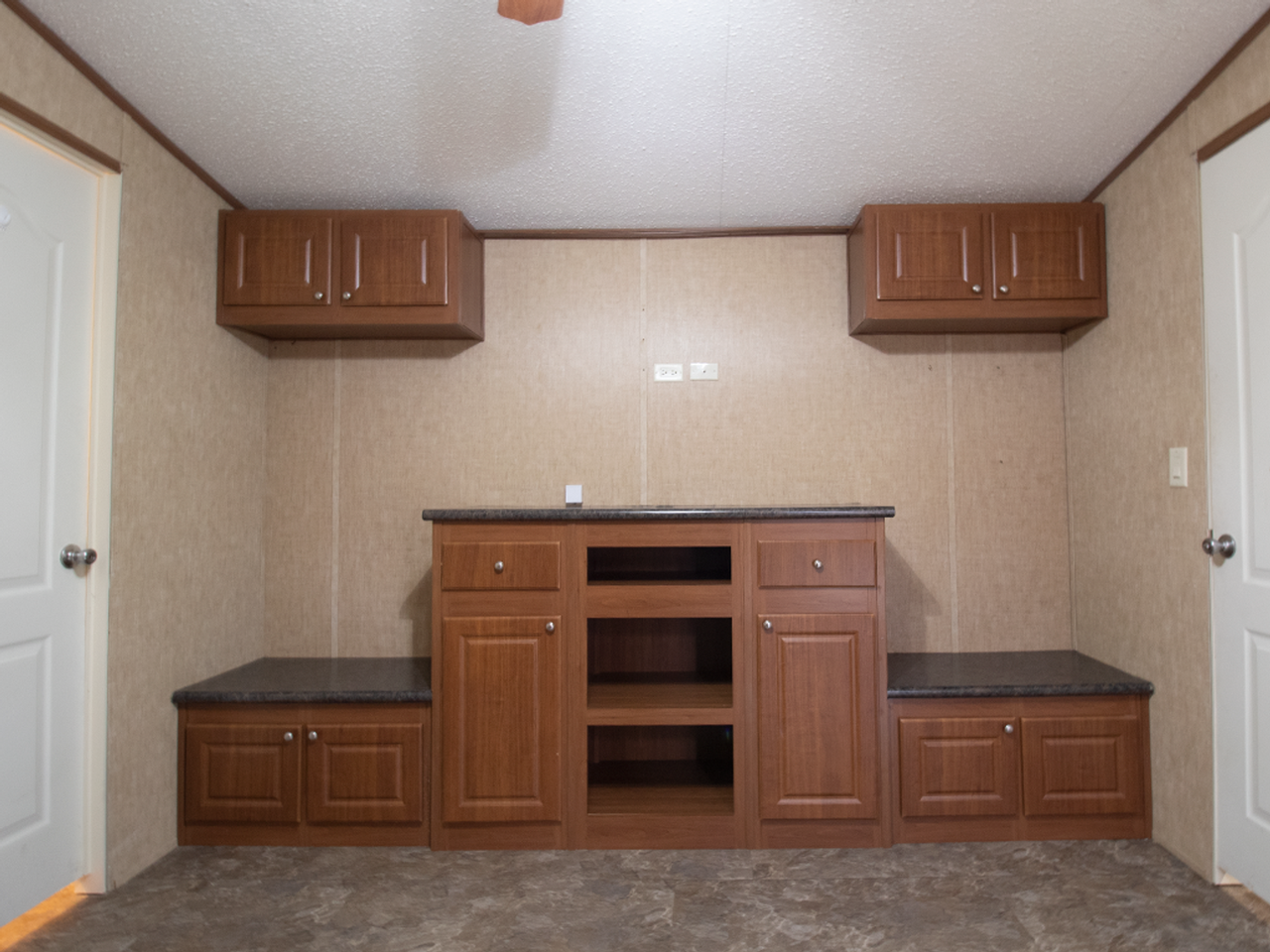 3508 N Douglas Blvd #15 - Photo 5 of 8