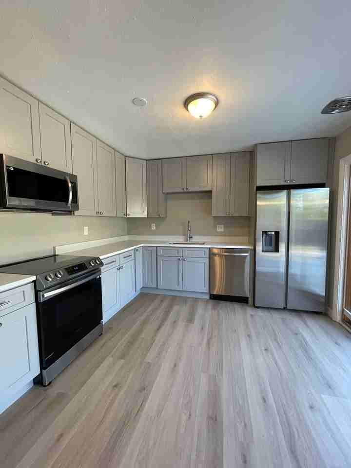 890 Revere St - Photo 2 of 22
