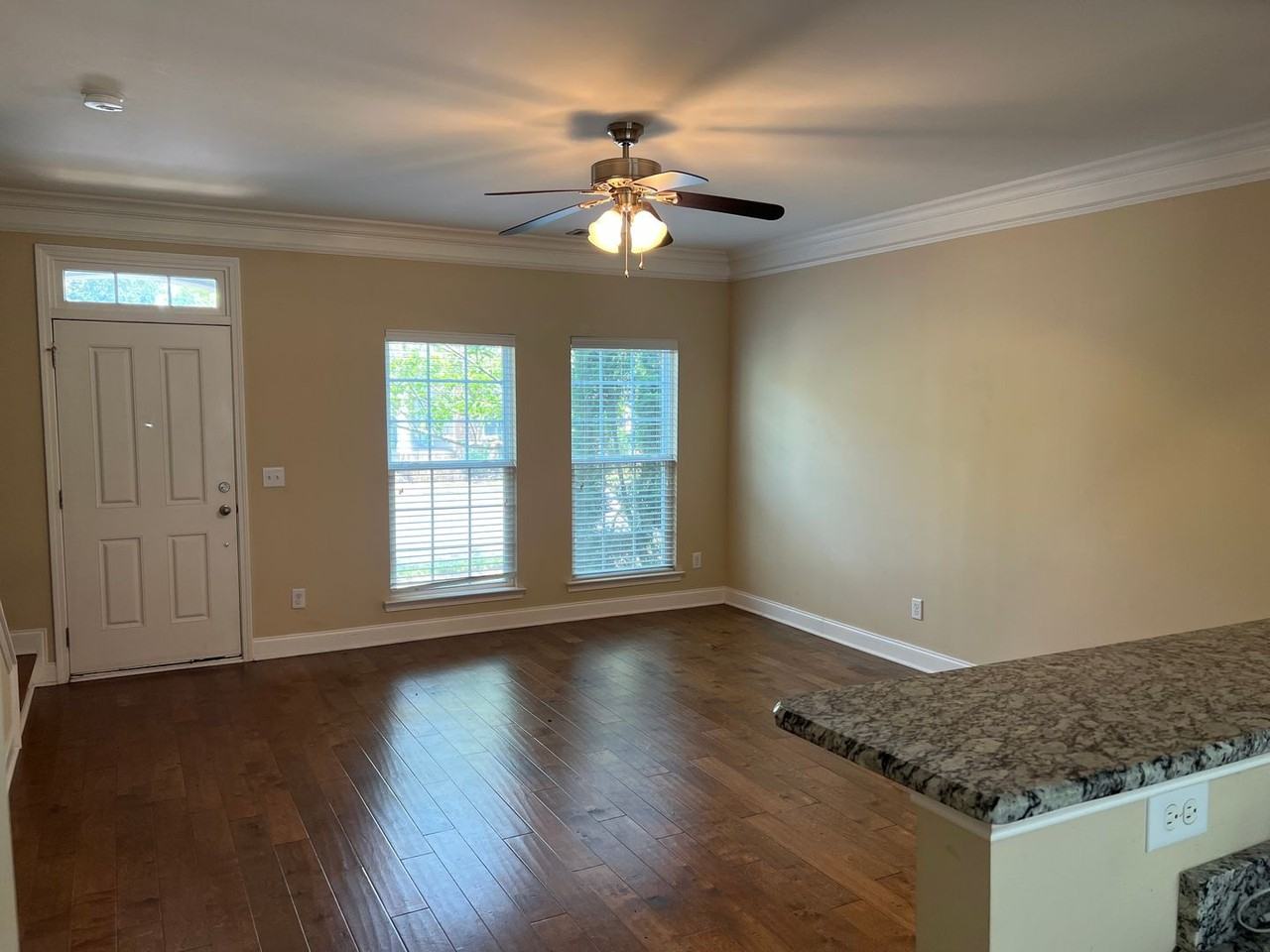8915 Sunnyfield Way - Photo 2 of 23