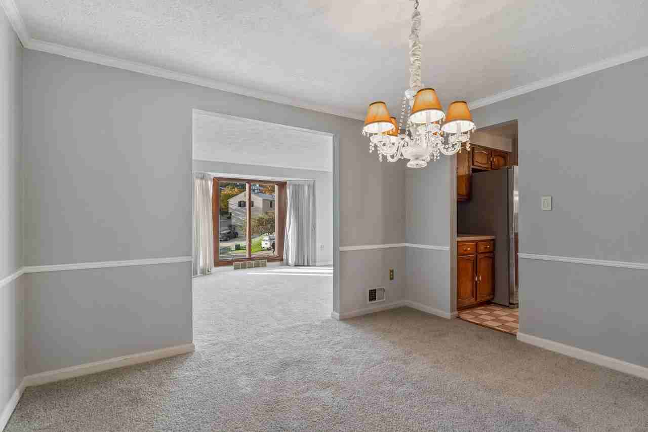 104 Erin Ct - Photo 6 of 27