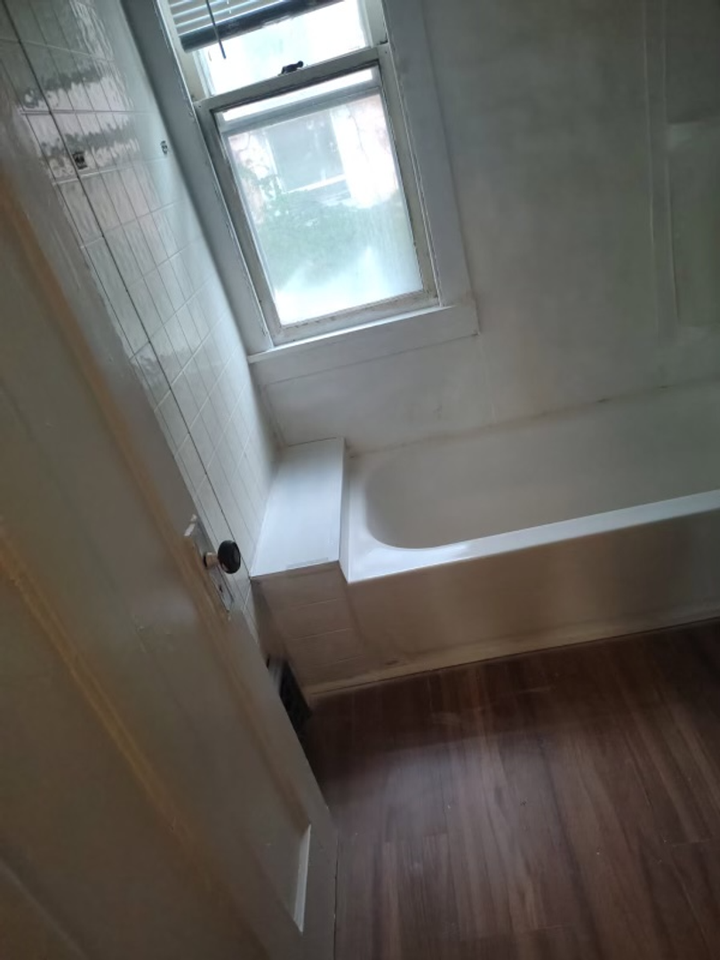 2445 N 39th St - Photo 6 of 10