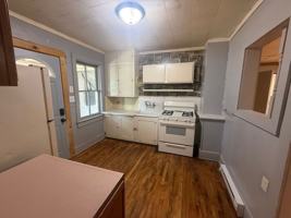 featured image of 423 N 1st Ave