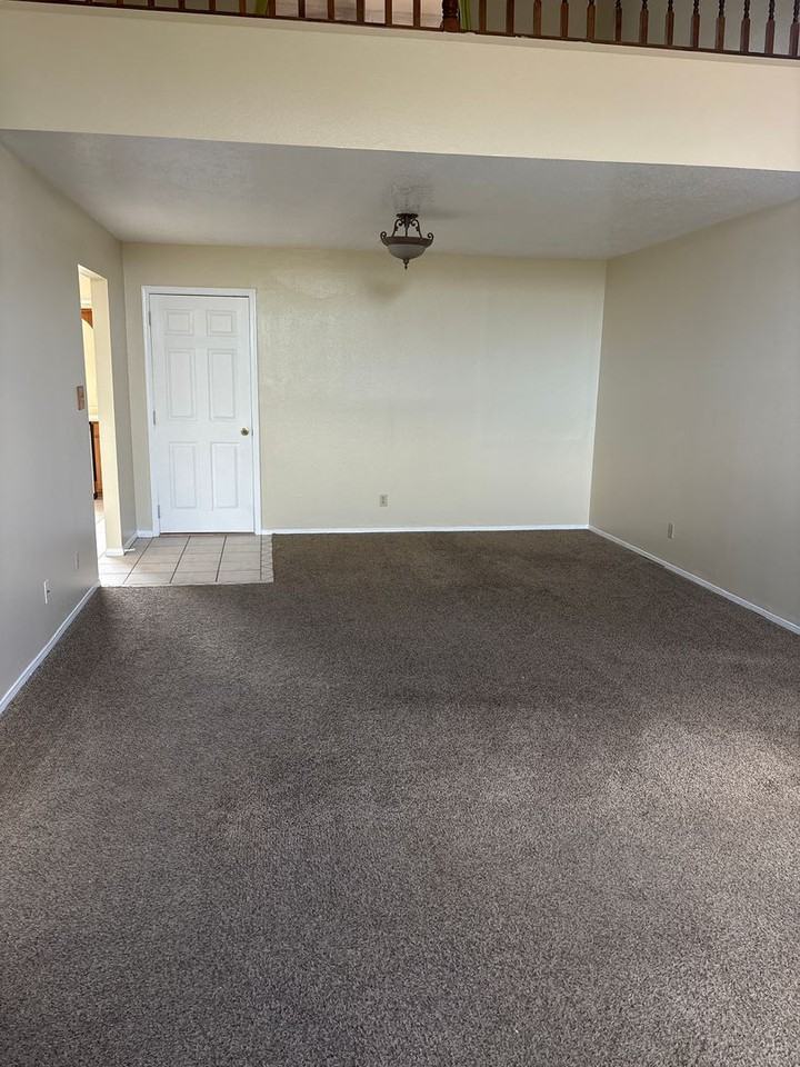 2341 Wheeler Peak Dr Ne - Photo 5 of 26