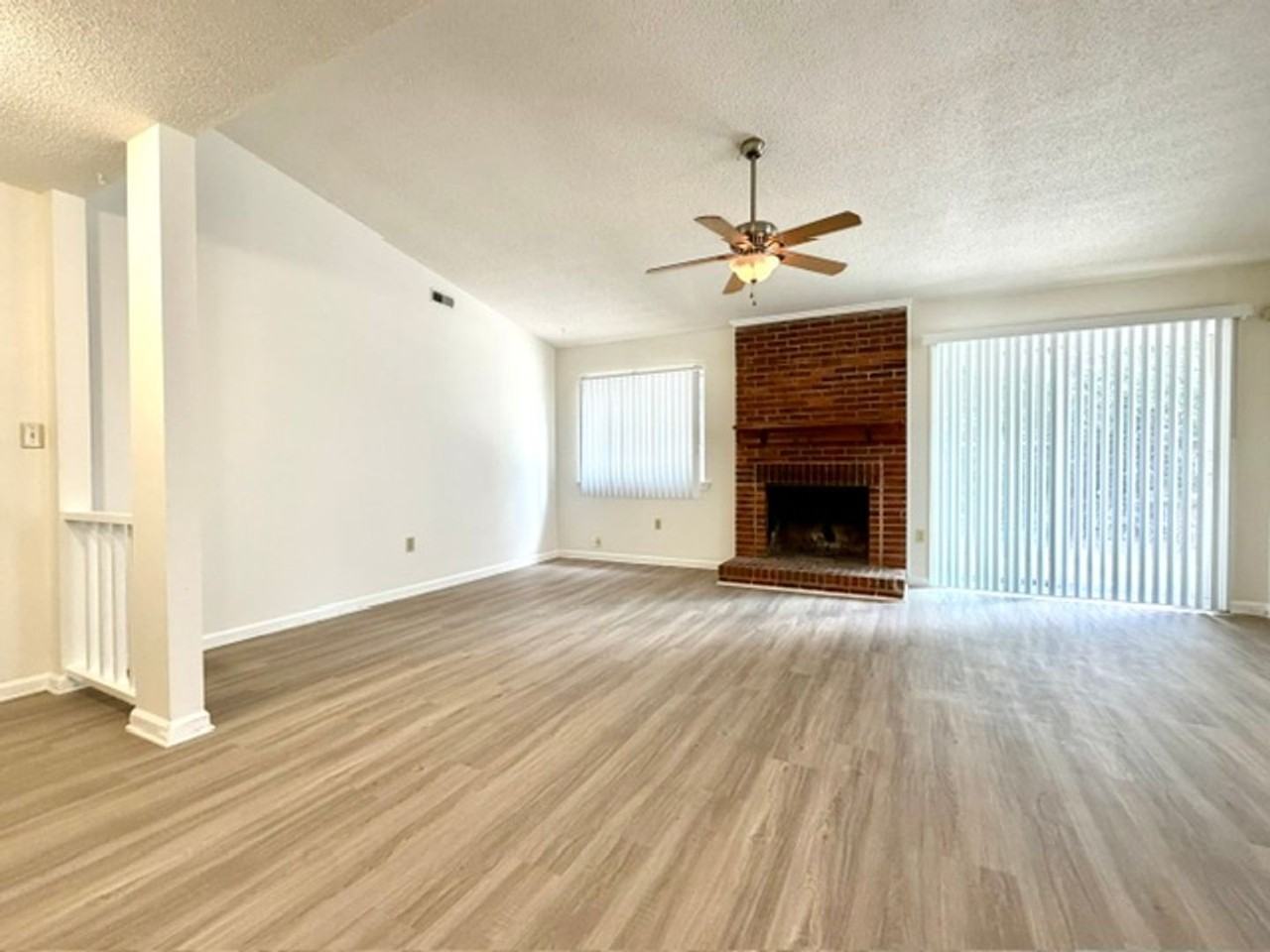 8231 Meadowdale Ln - Photo 6 of 17