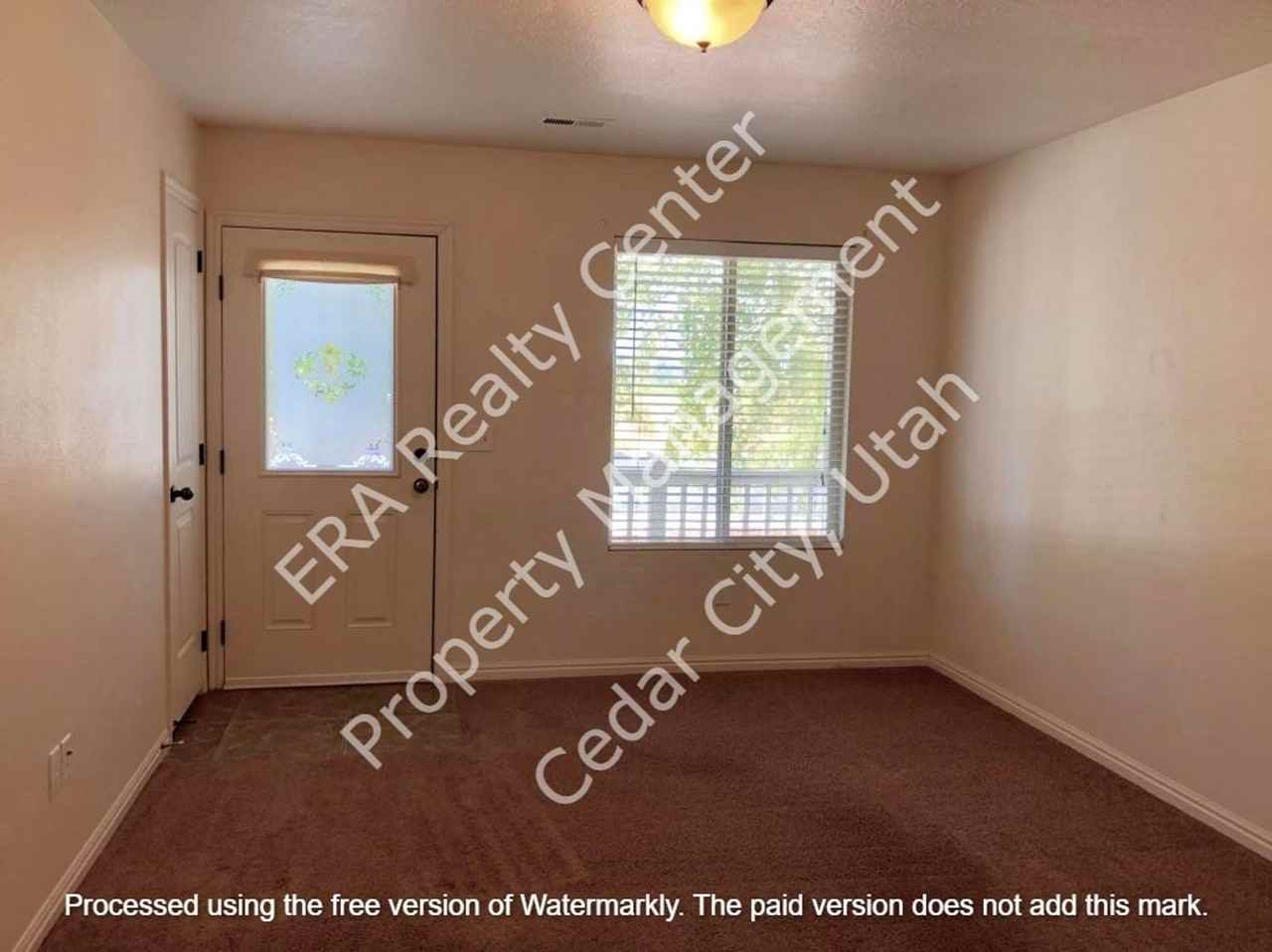 4152 W 25 N - Photo 4 of 13