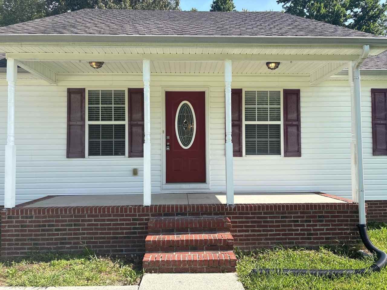 479 Indian Springs Cir - Photo 2 of 25