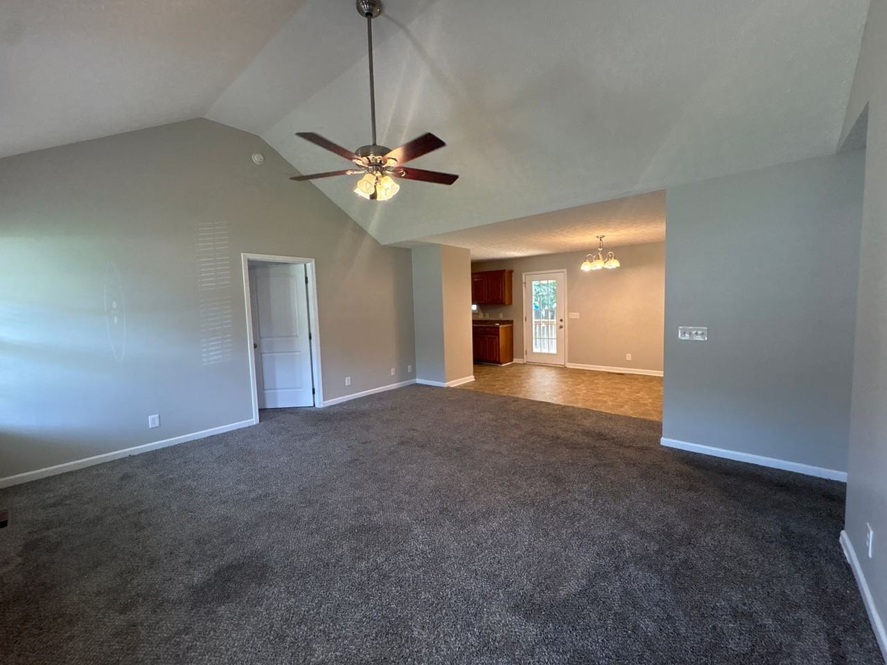 479 Indian Springs Cir - Photo 5 of 25
