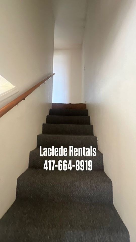 1137 Glenridge St - Photo 4 of 10