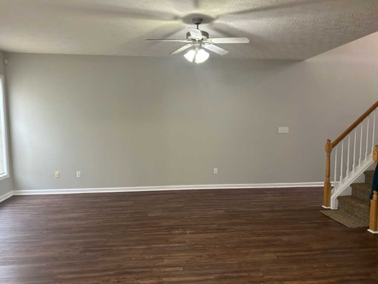 230 Prescott Ln - Photo 4 of 26