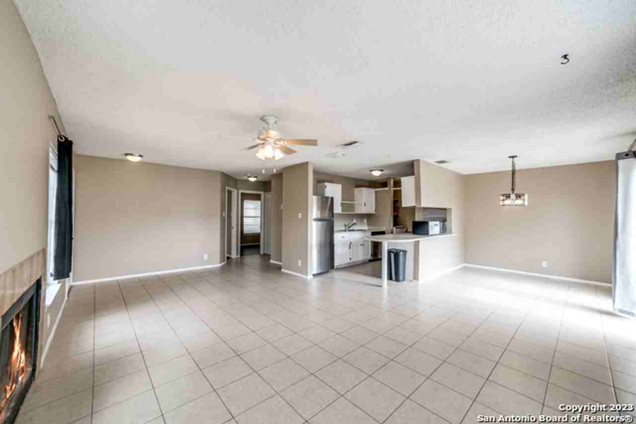 6854 Arbor Springs Dr - Photo 5 of 13