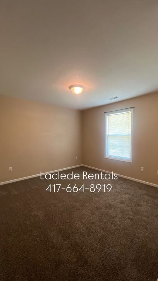 2132 Cedarwood Ct - Photo 6 of 12