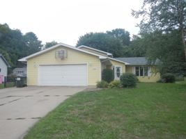 featured image of 208 Arch St