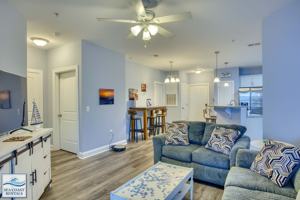 featured image of 300 Gateway Condos Dr