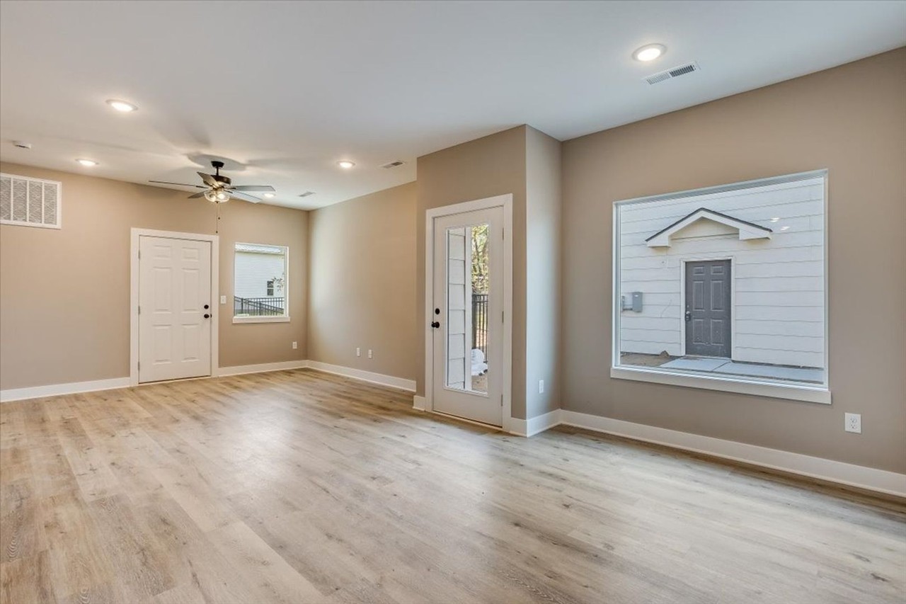 4343 N Sandplum St - Photo 3 of 18