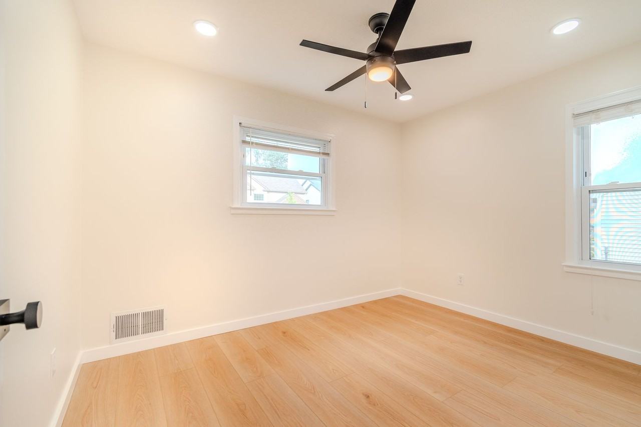 4709 Woodward Ave #1 - Photo 6 of 18