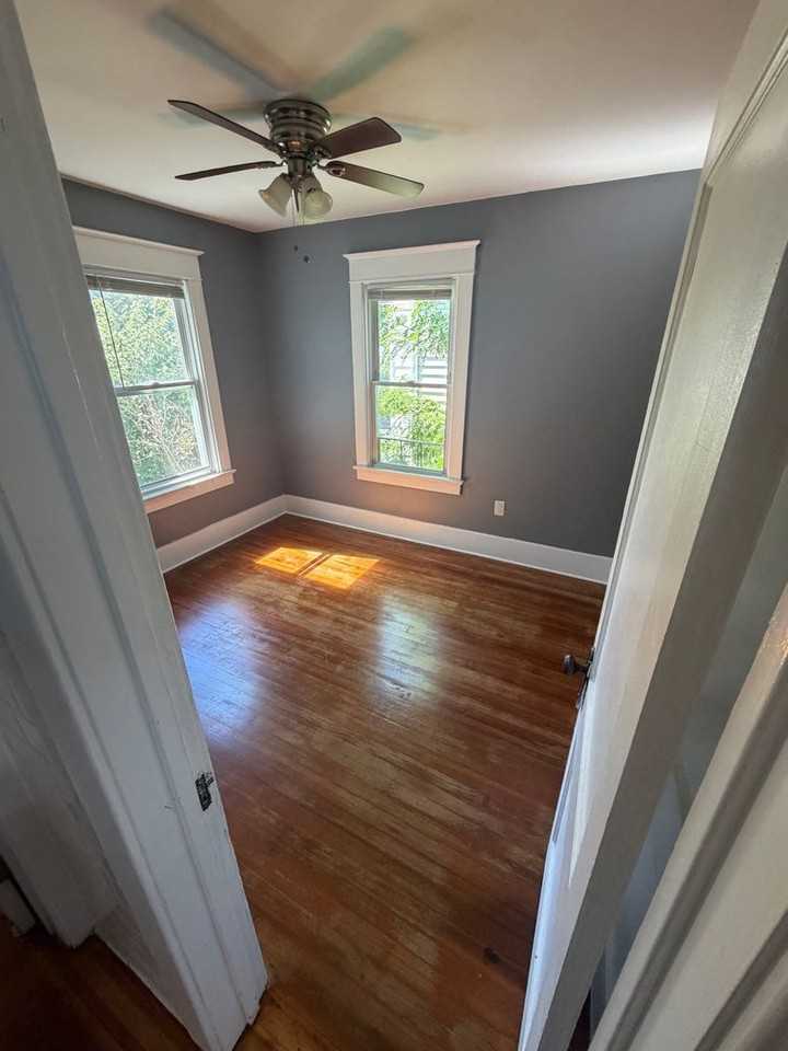 205 Vley Rd - Photo 3 of 12