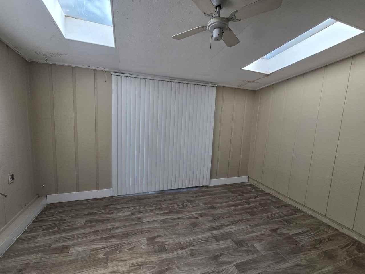 1708 N Hamilton St #E - Photo 6 of 17