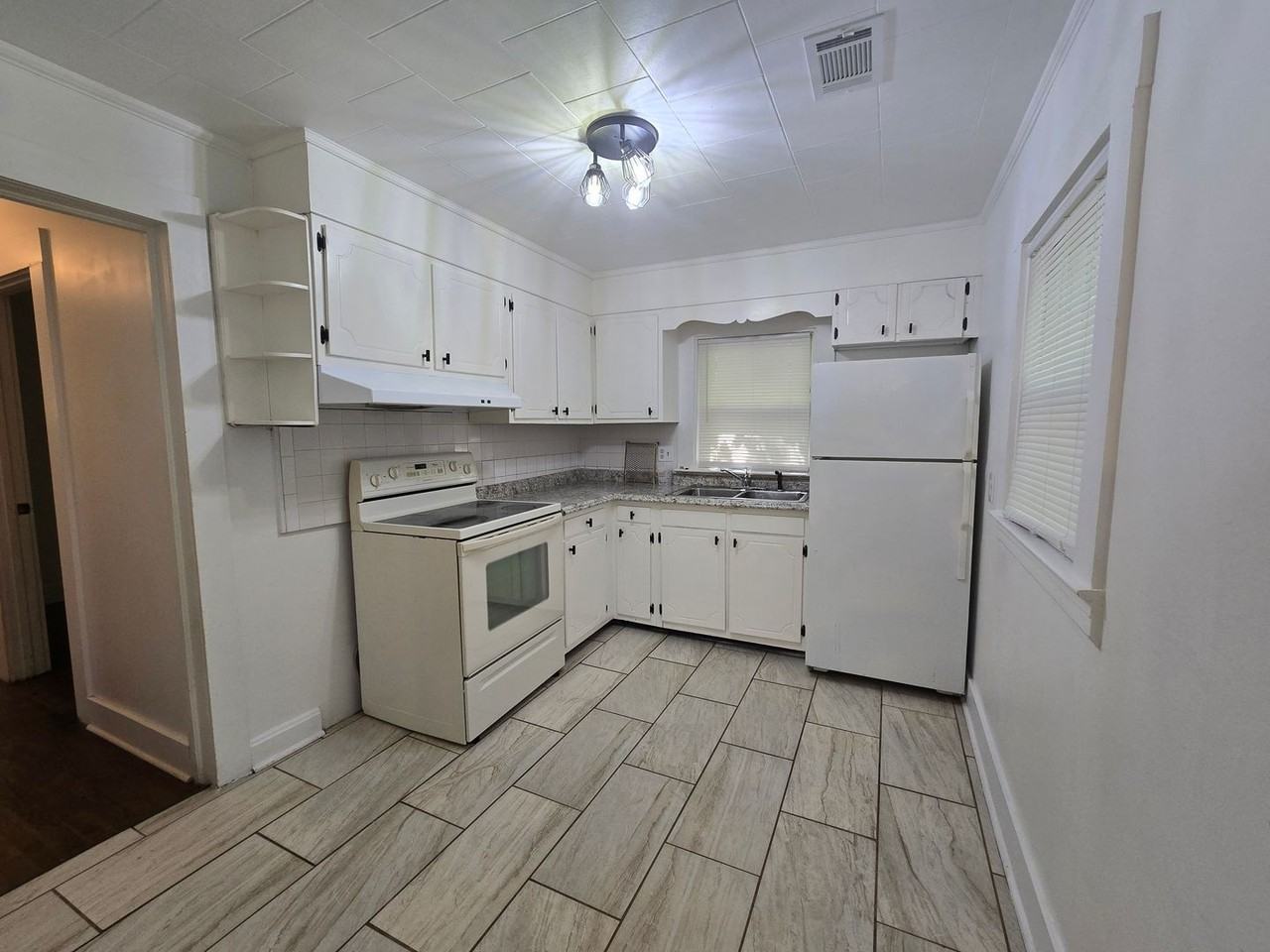 326 Pickett Pl - Photo 2 of 14