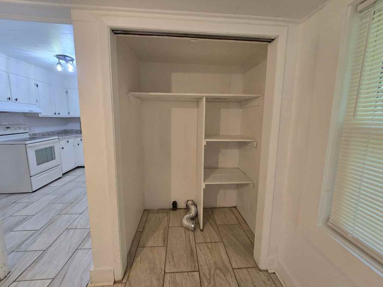 326 Pickett Pl - Photo 4 of 14