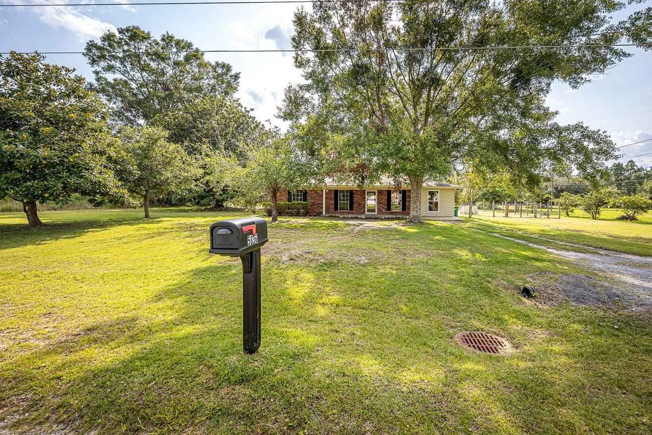 5836 Slater Cir - Photo 3 of 50
