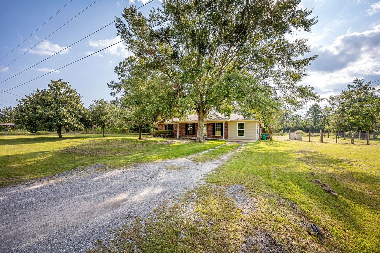 5836 Slater Cir - Photo 4 of 50