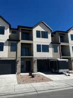 featured image of 403 E Levengrove Dr