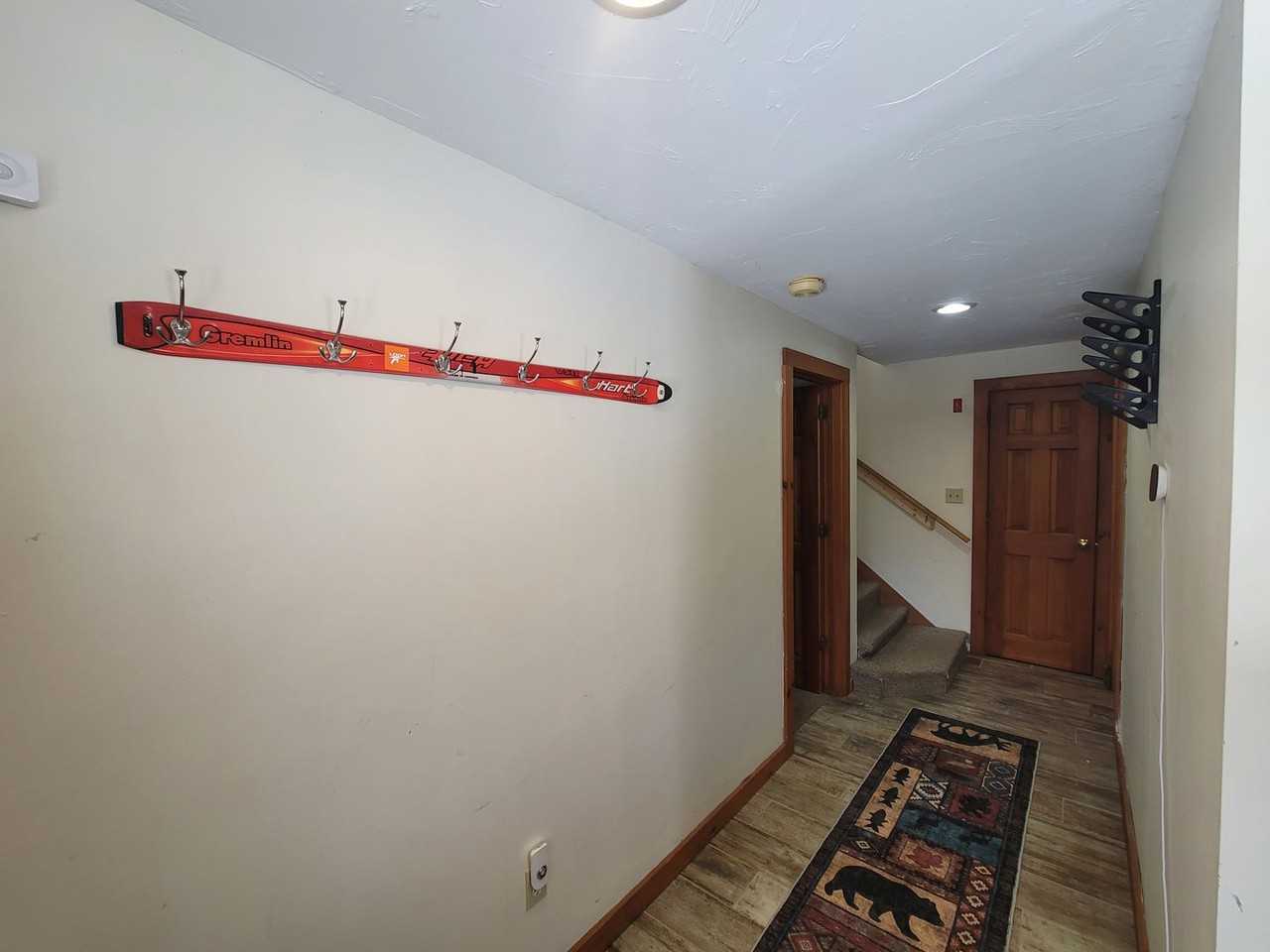 194 Reservoir Rd - Photo 3 of 14