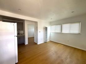 1329 W Carson St - Photo 1 of 1