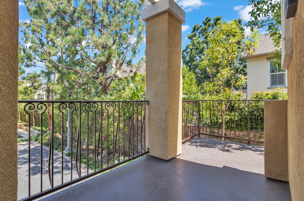204 Terra Bella - Photo 4 of 33