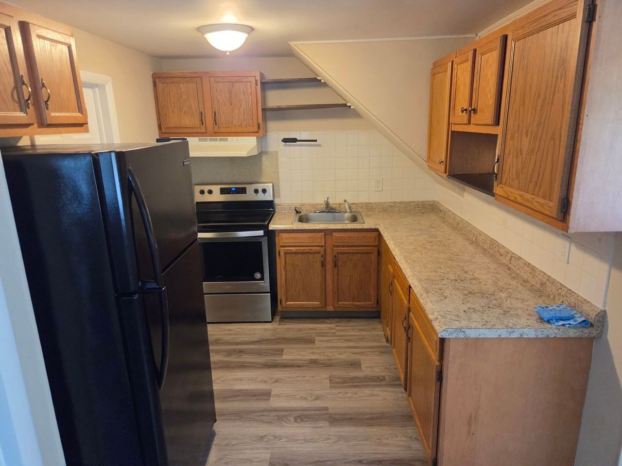 119 Larch Ave - Photo 6 of 10