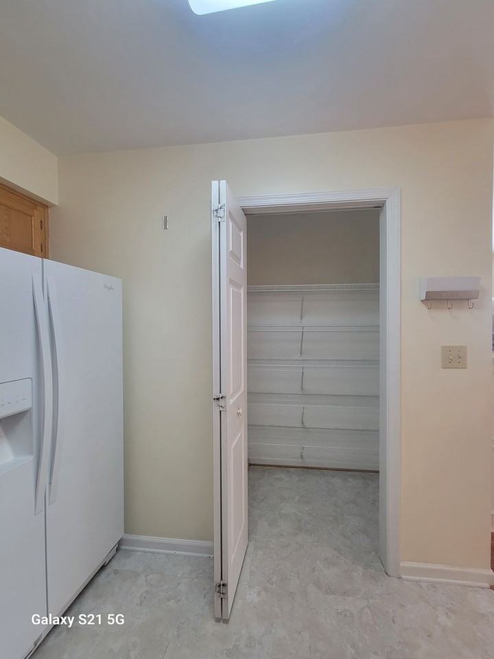 3617 Whitechapel Arch - Photo 3 of 12