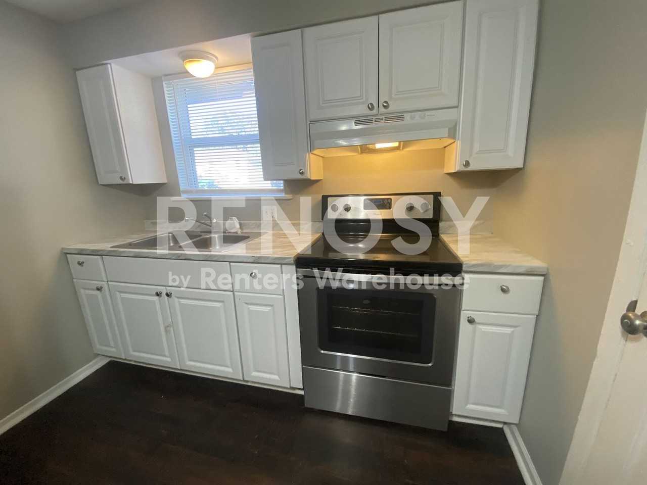 4832 Nw Homestead Ter - Photo 2 of 40