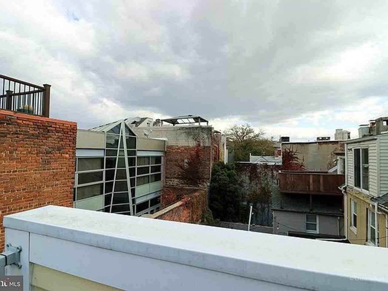 4 E Henrietta St - Photo 6 of 41