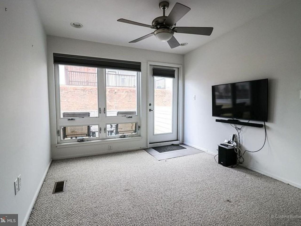 4 E Henrietta St - Photo 7 of 41
