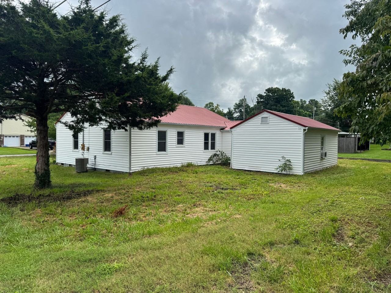 119 Starlite Dr - Photo 3 of 11