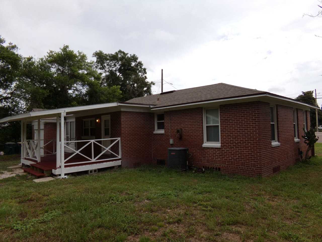 2924 Southside Blvd - Photo 2 of 21