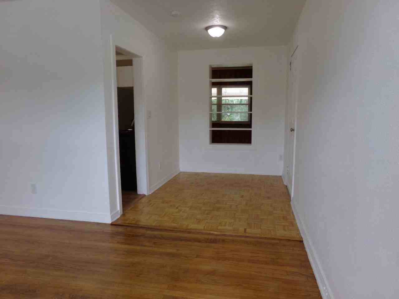 2924 Southside Blvd - Photo 6 of 21