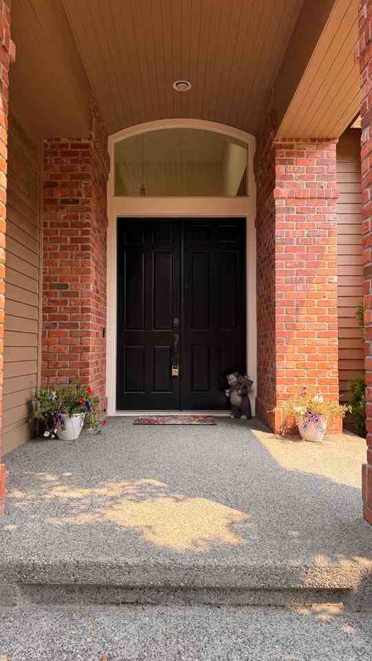 4504 194th Way Ne - Photo 2 of 31