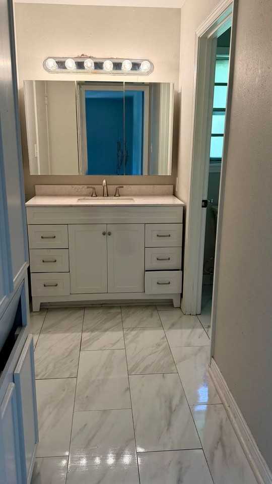 3316 Pines Rd - Photo 4 of 8