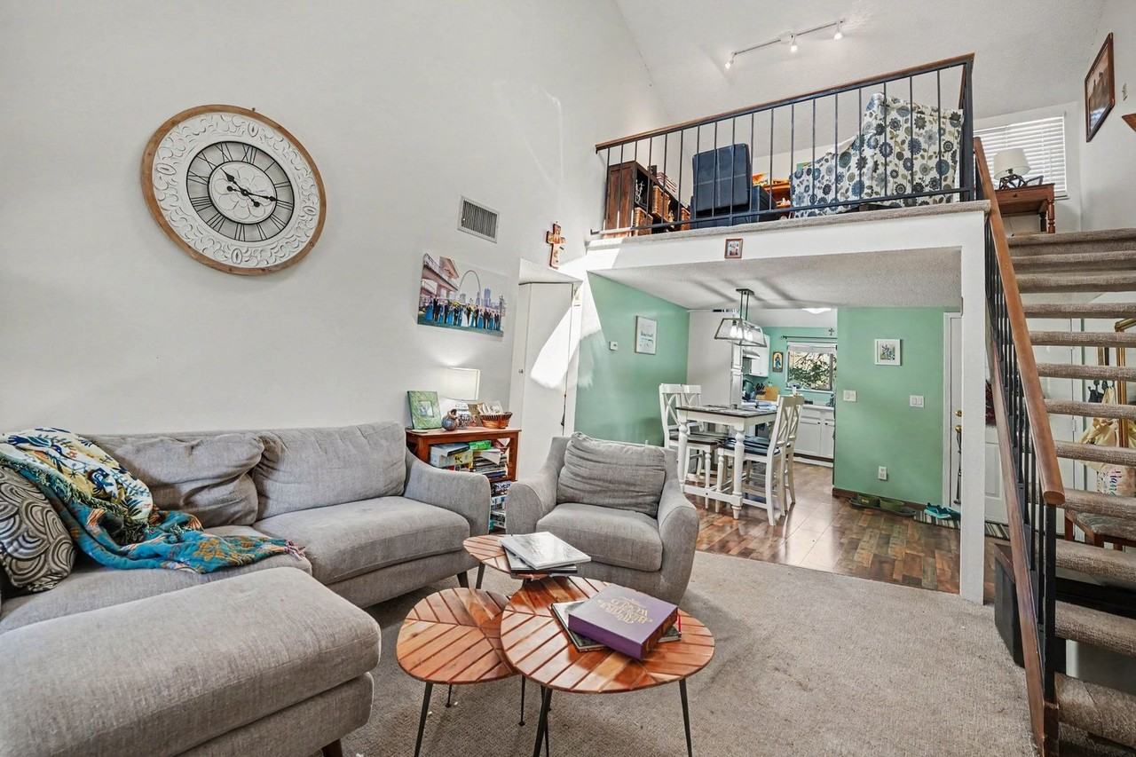 416 Wright St #304 - Photo 4 of 23