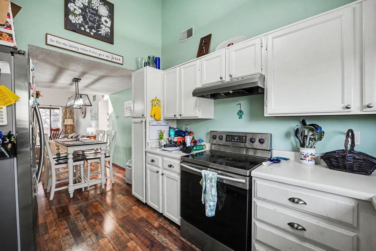 416 Wright St #304 - Photo 7 of 23