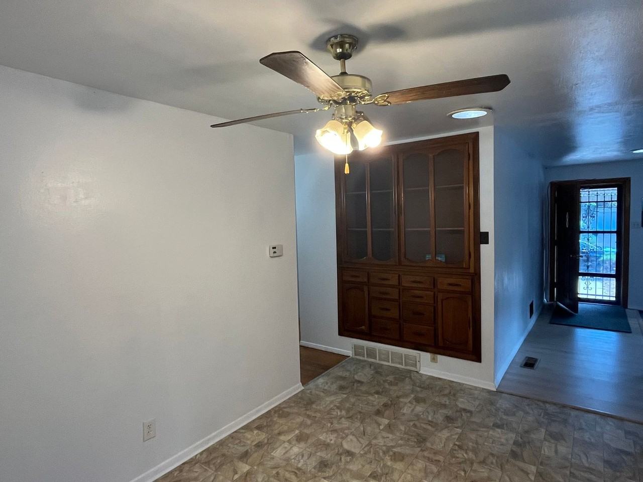 12372 E 30th Ave - Photo 4 of 23