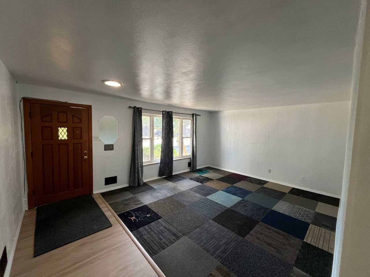 12372 E 30th Ave - Photo 5 of 23