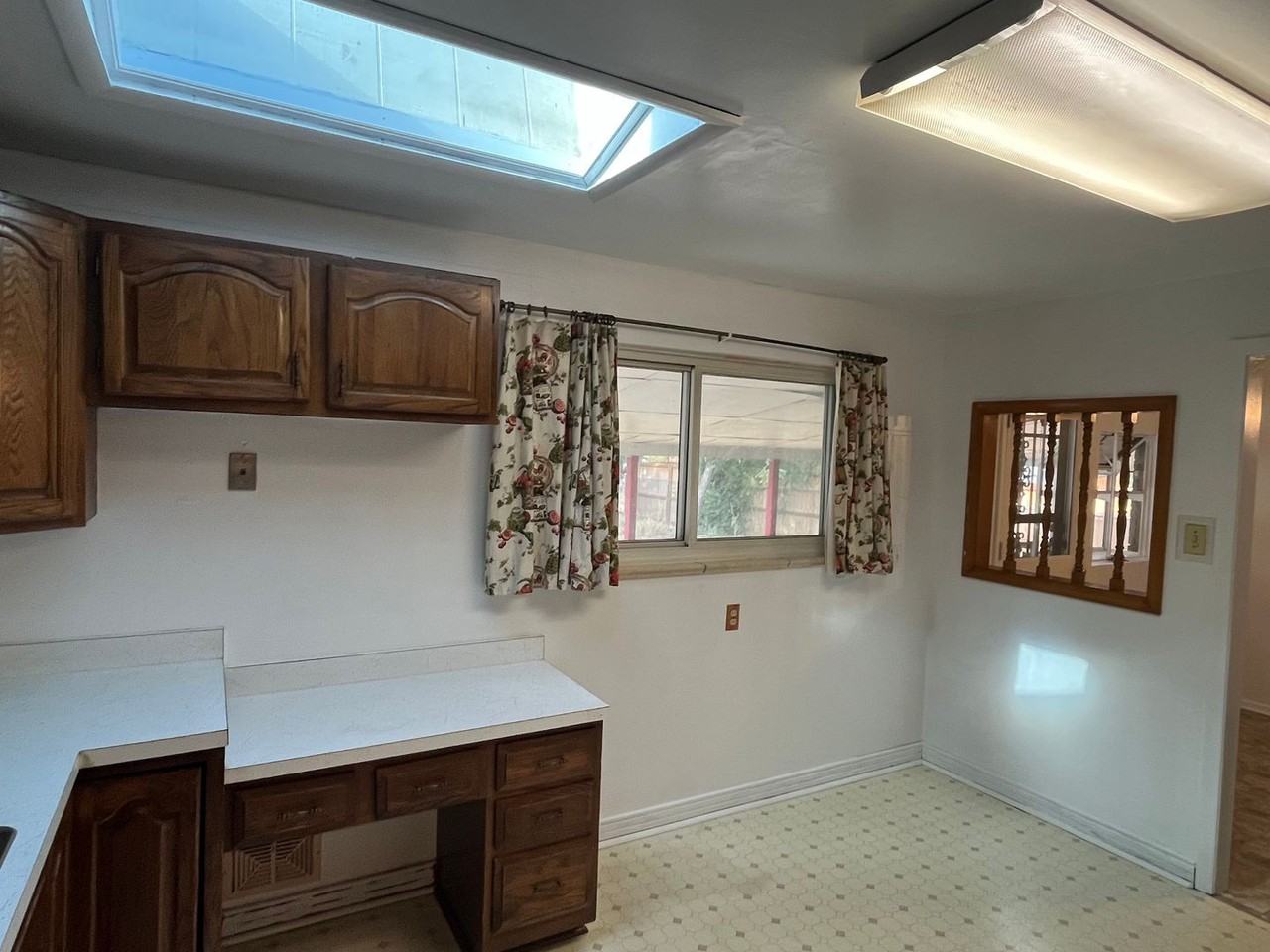 12372 E 30th Ave - Photo 7 of 23
