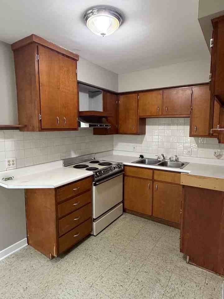 4201 Ellery Ave #NA - Photo 4 of 8